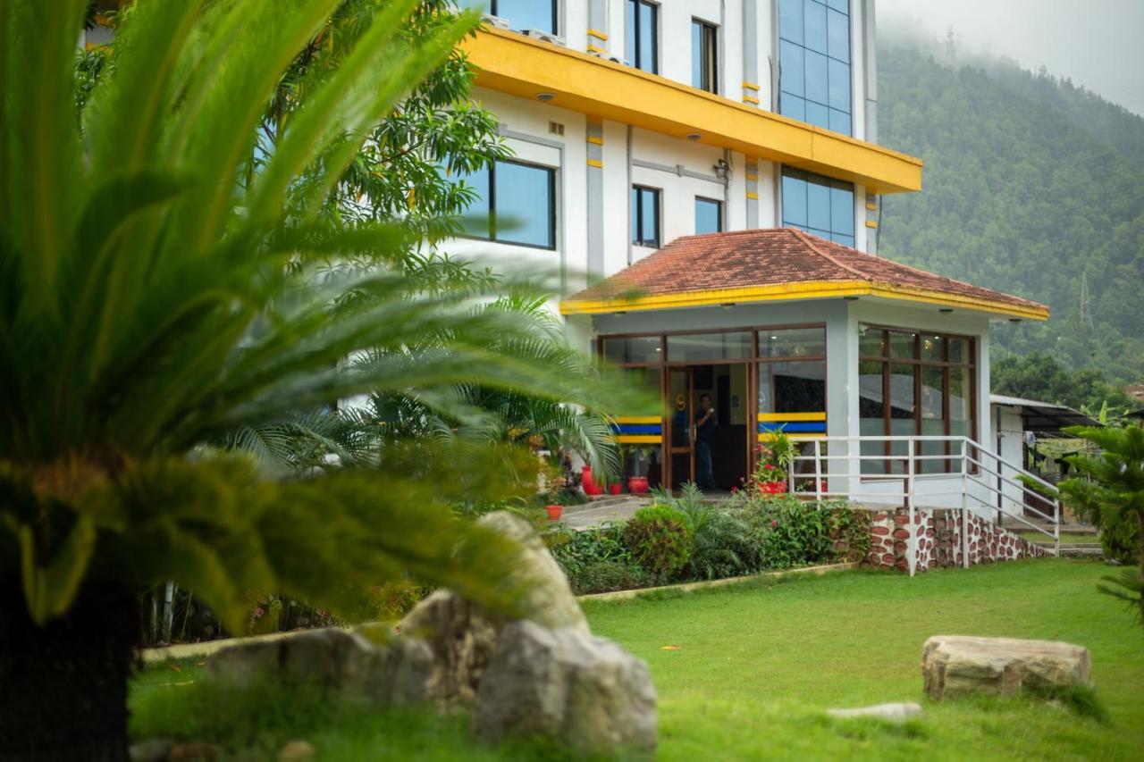 Siddhartha Riverside Resort, Chumlingtar Makaising Ngoại thất bức ảnh